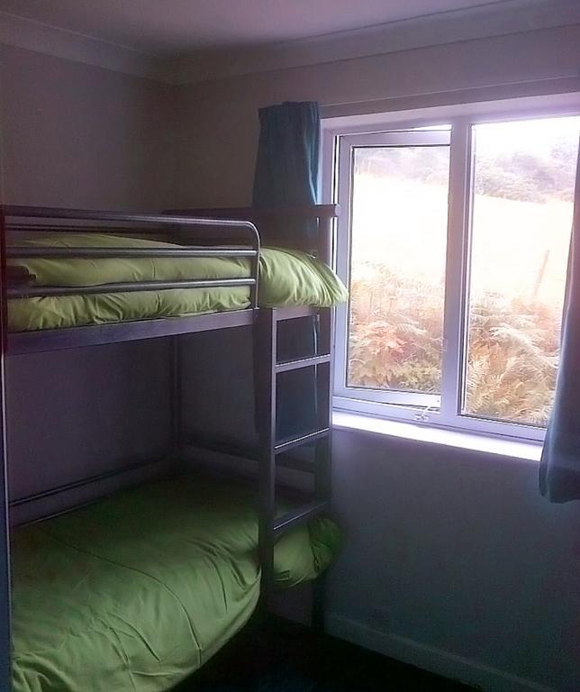 Yha Poppit Sands Cardigan Room photo