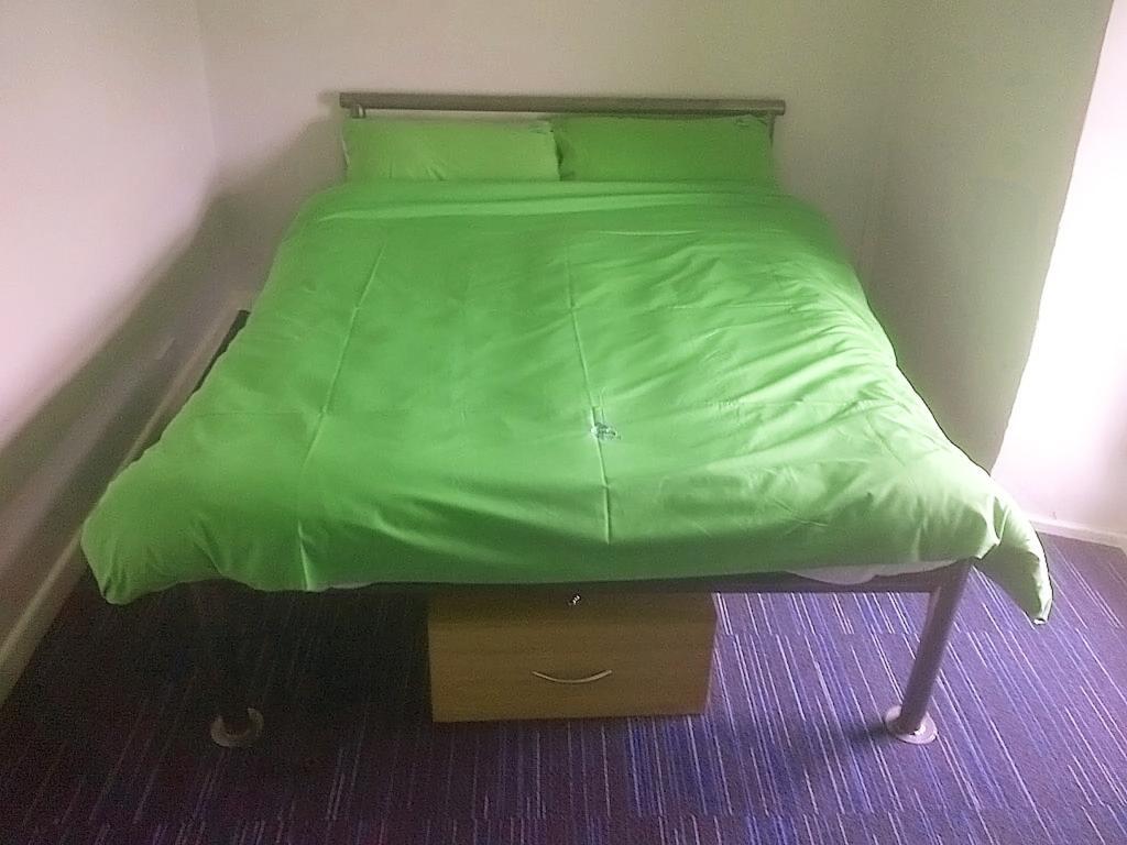 Yha Poppit Sands Cardigan Room photo